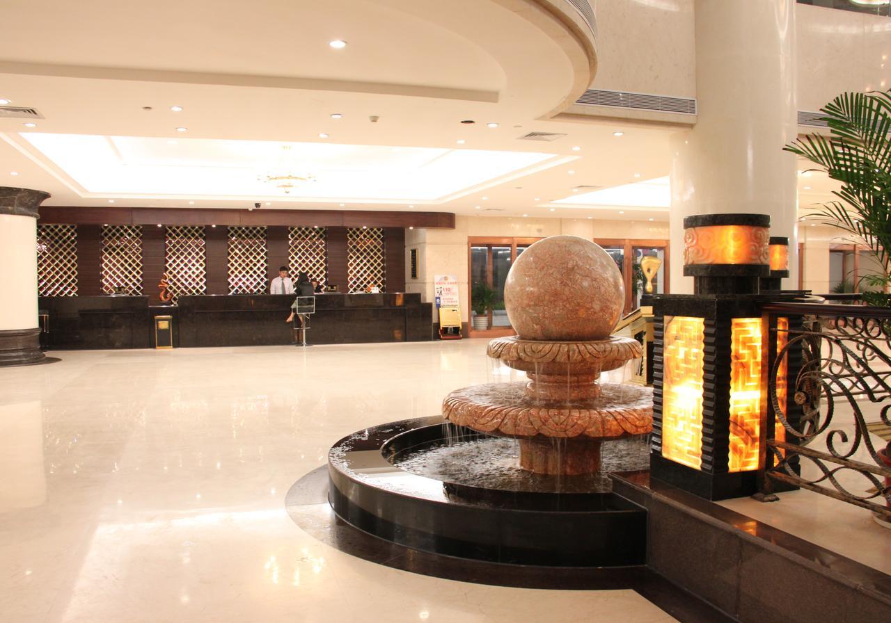 Hailian International Hotel Ji'an  Exterior photo